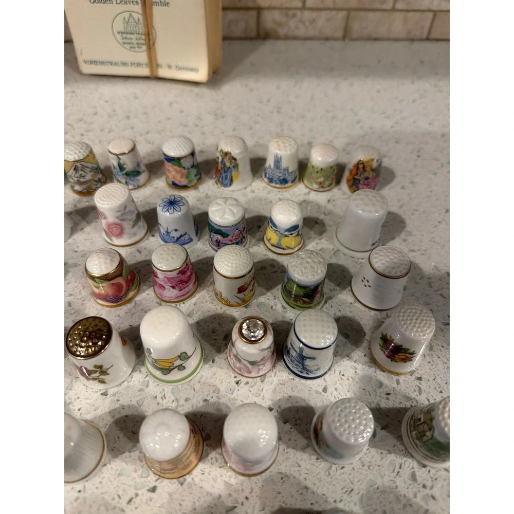 Hand Painted Porcelain Sewing Thimble‎ Bundle - Picture 5 of 7
